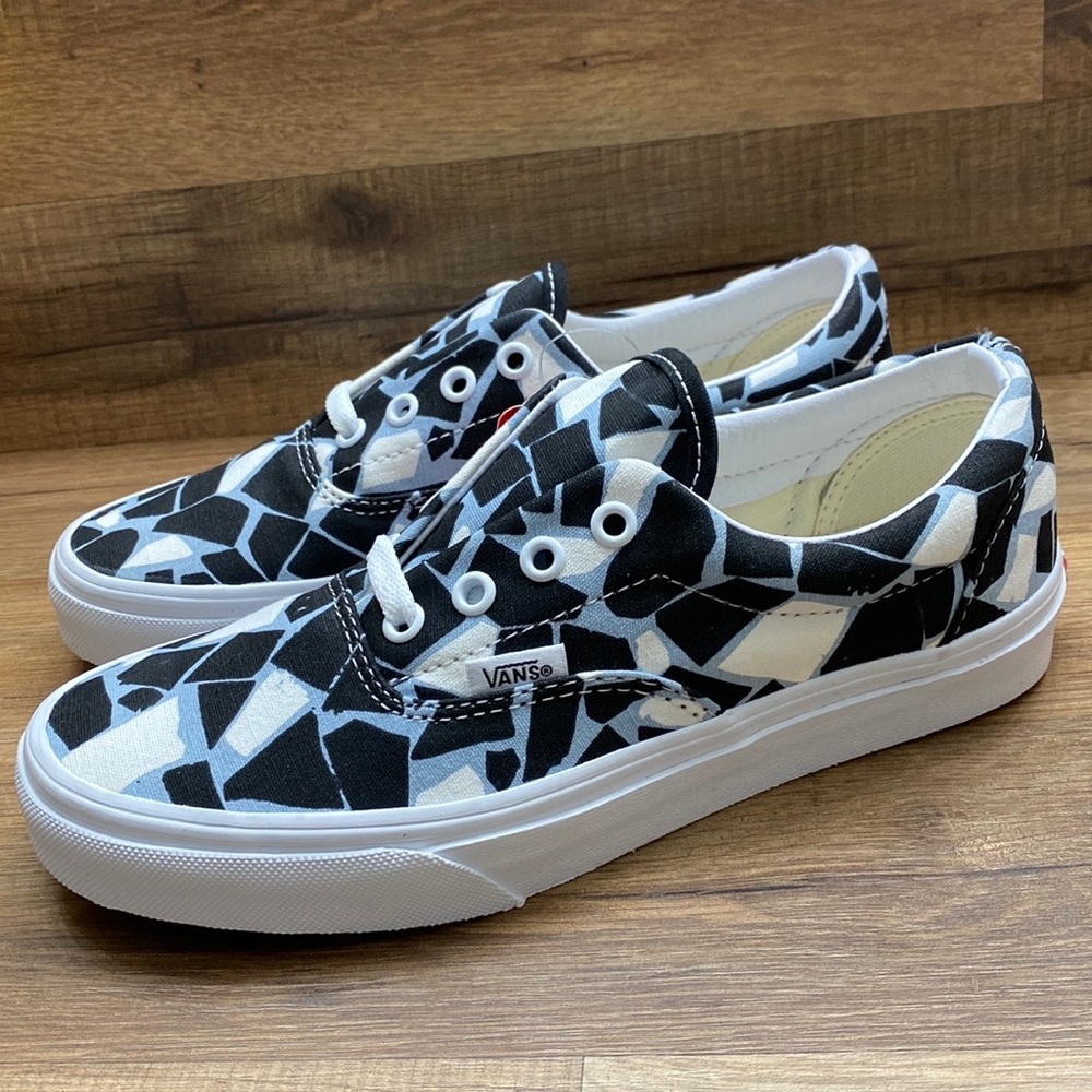 VANS ERA BRAND NEW - Picture 2 of 7